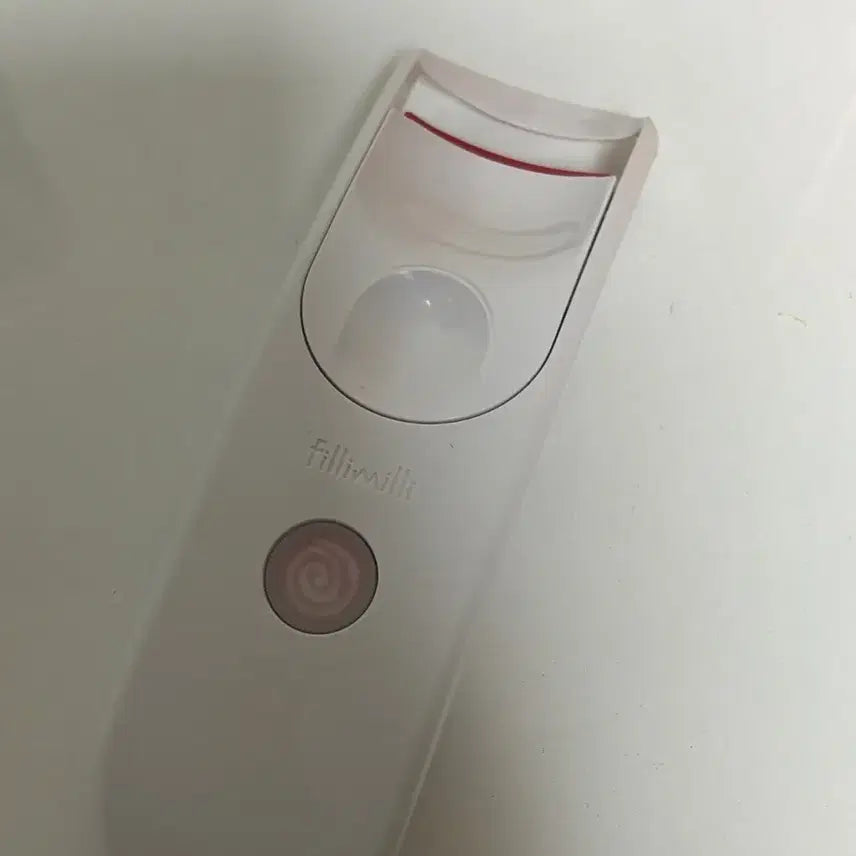 [BUNJANG] Fillimilli Heated Eyelash Curler / 필리밀리 히팅 아이래쉬 고데기