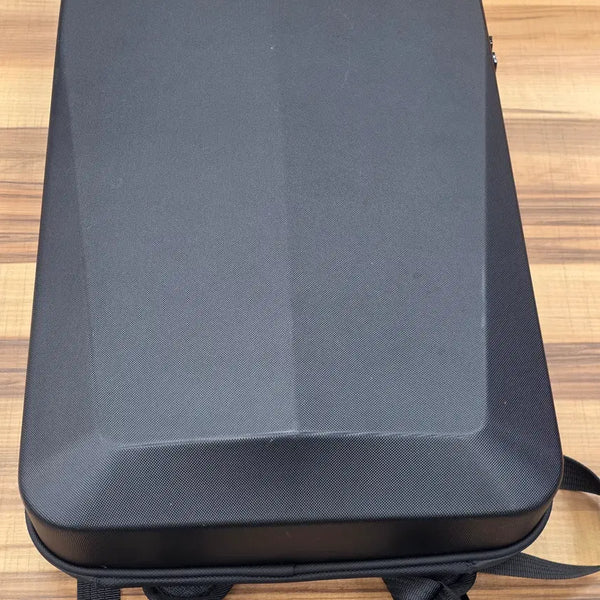 [BUNJANG] Benge USB Charging Carbon Hard Case Bag / 벤게 USB 충전 가능한 카본 하드케이스 가방 판매합니다