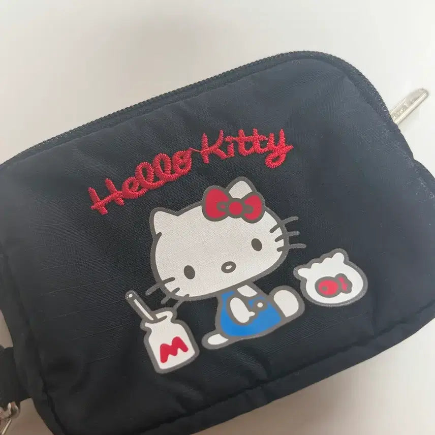 [BUNJANG] Hello Kitty x Lesportsac Pouch / 헬로키티 레스포삭 파우치
