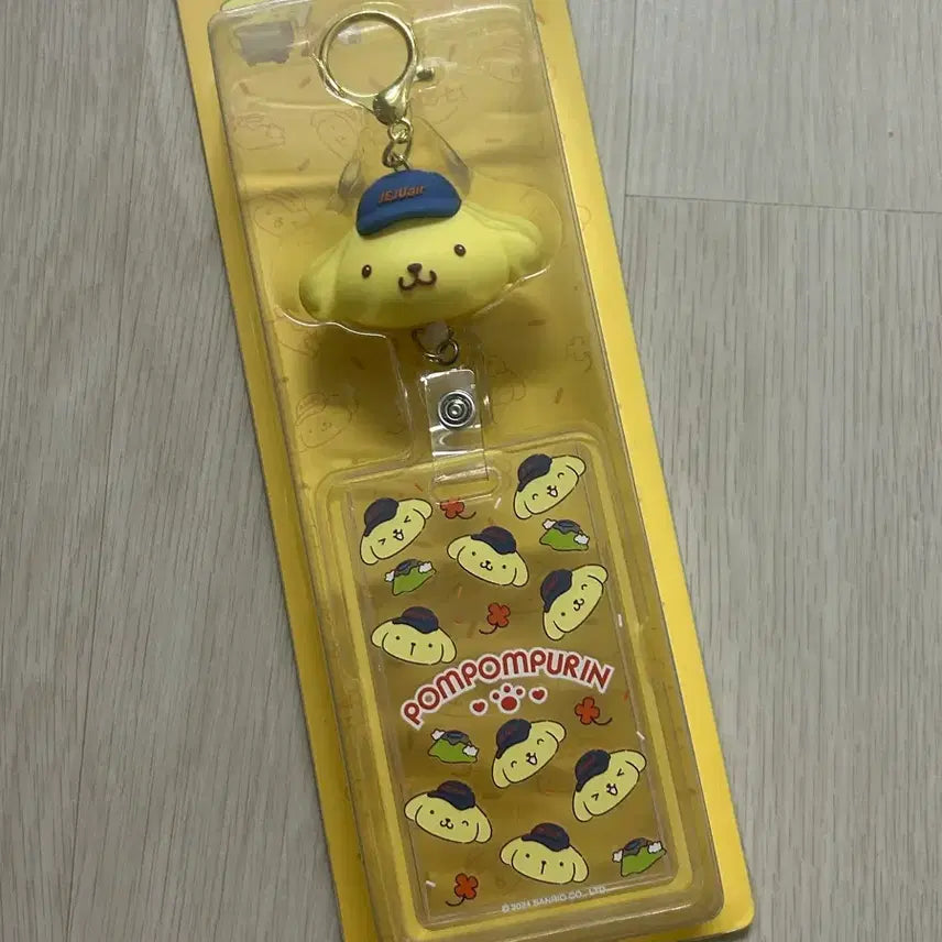[BUNJANG] Sanrio Pompompurin Jeju Air Card Case Keyring / 산리오 제주항공 폼폼푸린 카드 케이스 키링