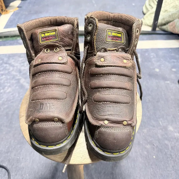 [BUNJANG] Dr. Martens Industrial Metatarsal Steel Toe Work Boots - Brown (UK 7 / 260mm) / [정품] 닥터마틴 인더스트리얼 메타타설 스틸토 워크부츠 브라운 (UK7 / 260mm)