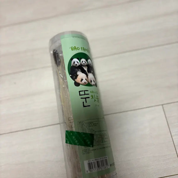 [BUNJANG] Fubao (Giant Panda) Toothbrush - Sealed / 푸바오 뚠 칫솔