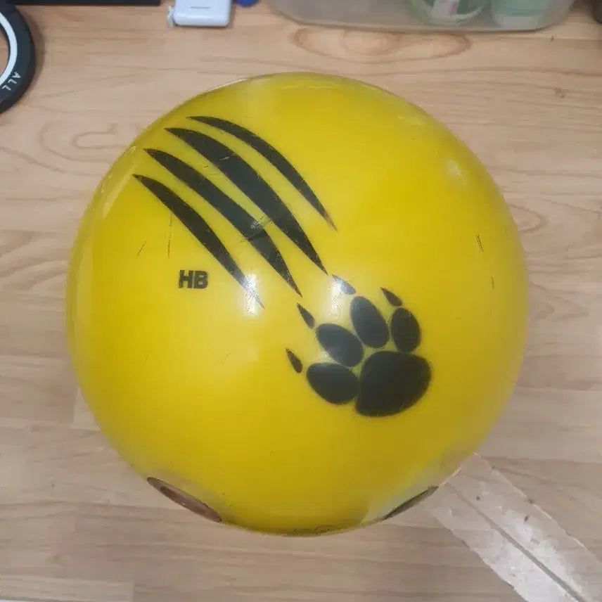 [BUNJANG] Honey Badger Hardball Used Bowling Ball 14lb / 중고볼링공 14p 허니뱃져하드볼