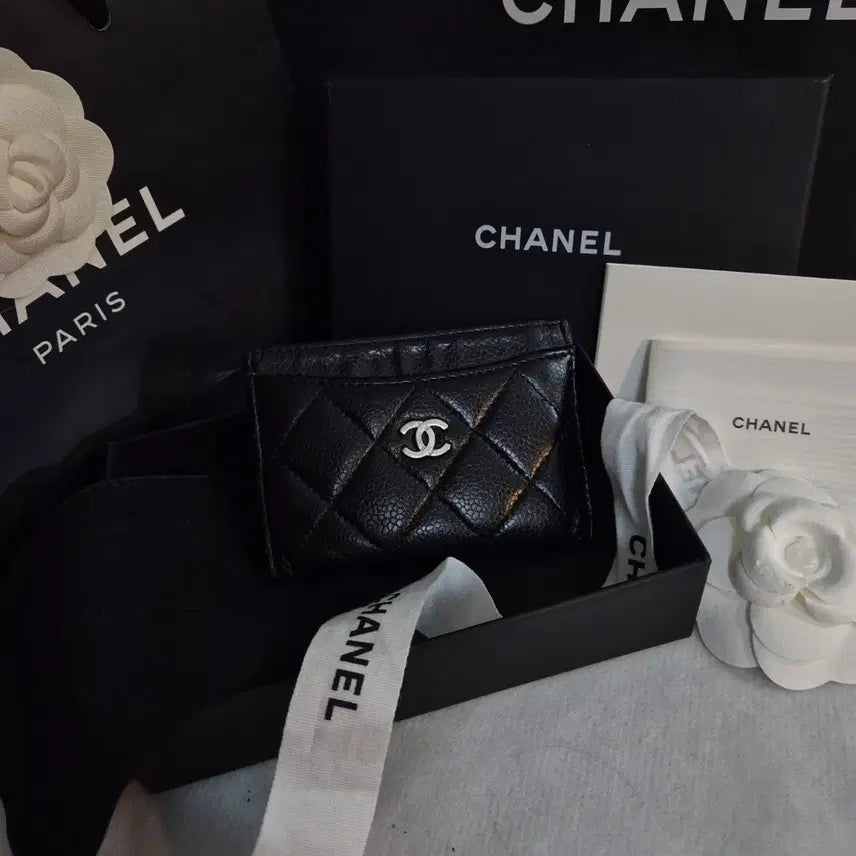 [BUNJANG] Chanel Classic Card Holder Black Caviar Silver Hardware / 샤넬 클래식 카드지갑 카드슬롯 블랙 캐비어 은장