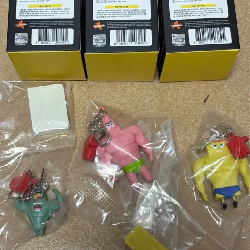 [BUNJANG] SpongeBob Muscle Sponge Random Keychain / 스폰지밥 근육빵빵 랜덤 키링