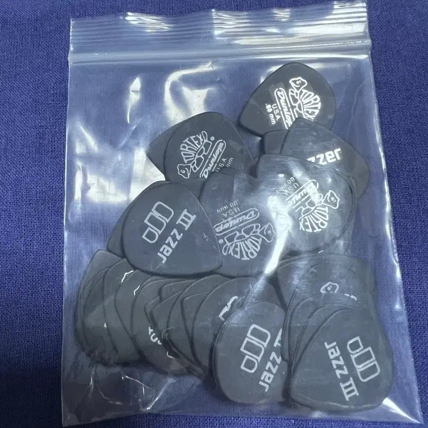 [BUNJANG] Dunlop Tortex Jazz III Guitar Picks (88mm, 44 Count) / 던롭 톨텍스 기타피크 88mm 재즈3 44개 일괄