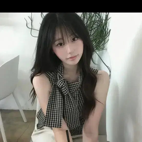 [BUNJANG] Sleeveless Blouse Black Free Size / 슬리브리스 블라우스 (새거,배송비포함)