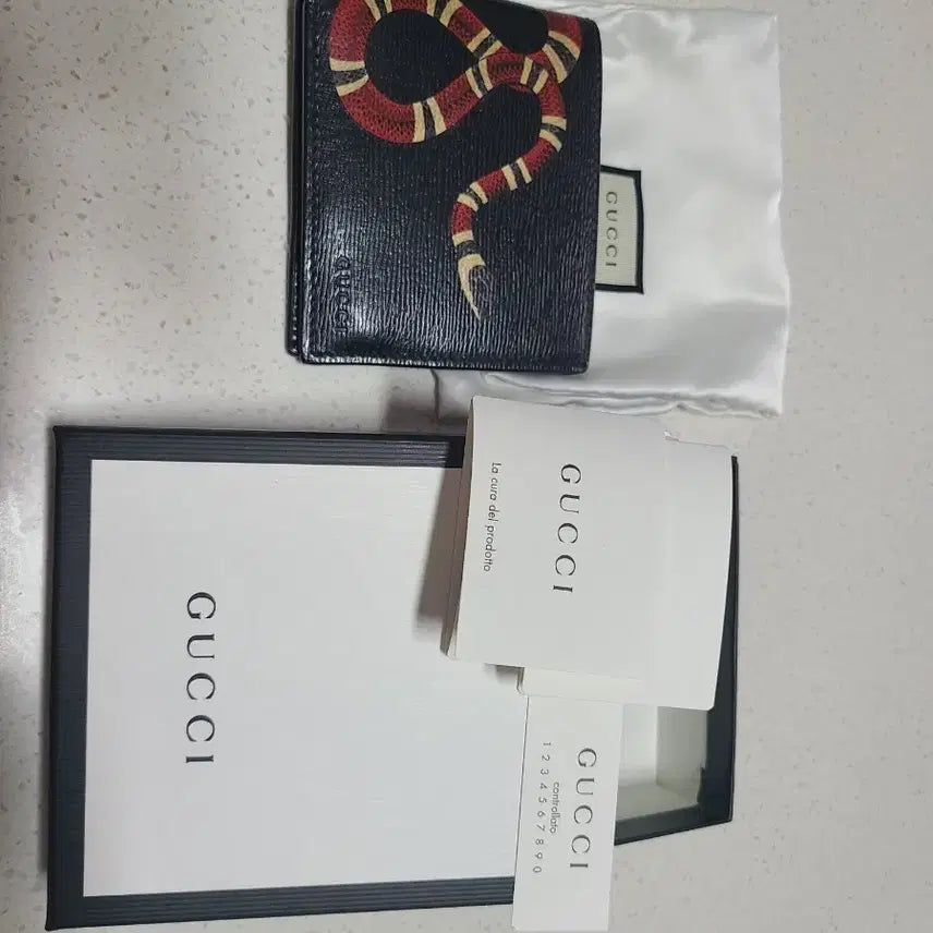 [BUNJANG] Gucci Kingsnake Bi-fold Wallet / 구찌 킹스네이크 반지갑