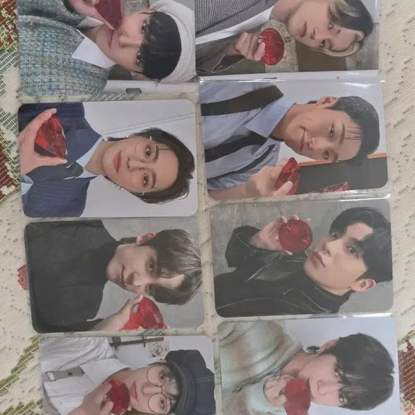 [BUNJANG] Ateez 2024 Season's Greetings Photocard Set / 에이티즈 ateez 2024 시즌그리팅 포카세트