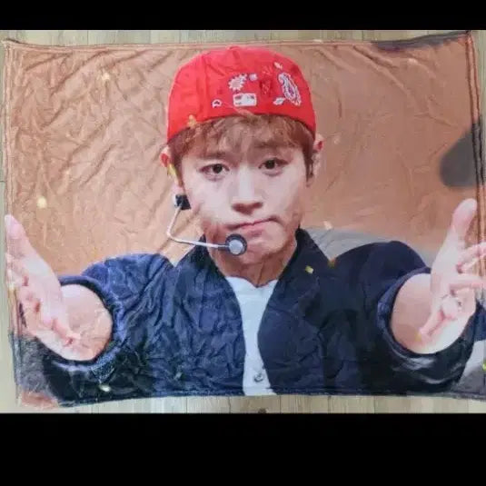 [BUNJANG] Park Jihoon Soft Blanket (Not Official Goods) / (오늘까지팜)박지훈 부드러운 담요 이불 70~75*100 (굿즈아님) 1개 새상품