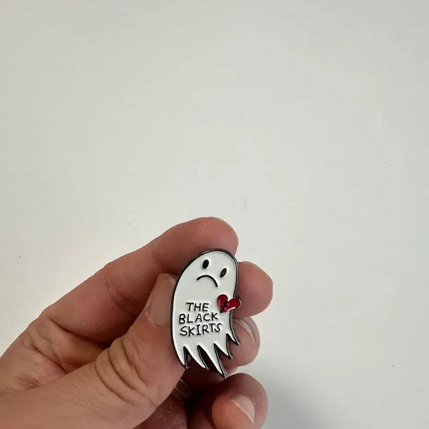 [BUNJANG] The Black Skirts Busan Concert Limited Edition Ghost Pin / 검정치마 부산콘 유령배찌 팔아요