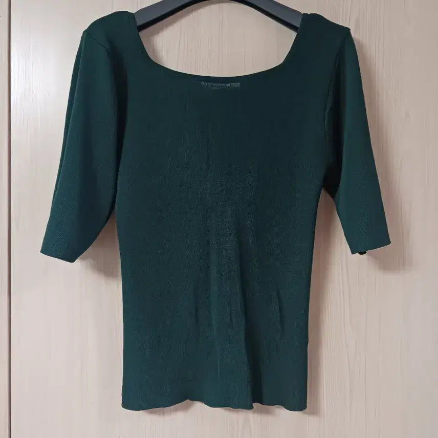 [BUNJANG] Green Knit Top (Size 55-66) / 진녹색 니트티 55~66 새거