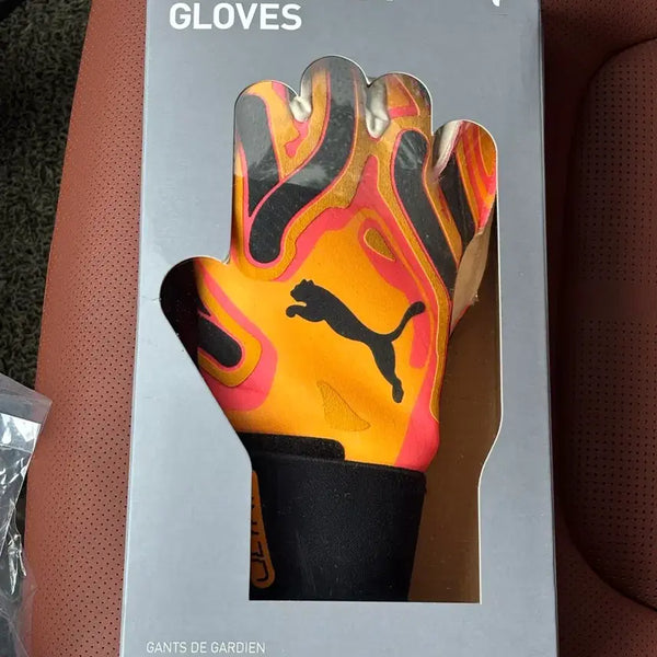 [BUNJANG] Puma Ultra Ultimate Hybrid Goalkeeper Gloves Size 10 / 푸마 울트라 얼티메이트 하이브리드 10호