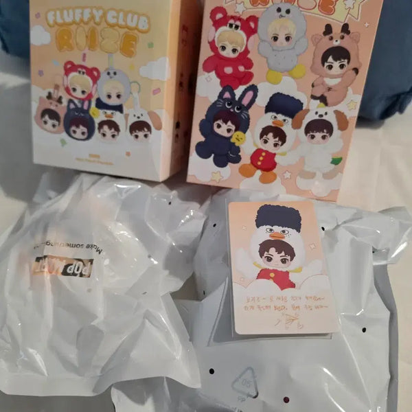 [BUNJANG] RIIZE Popmart Fluffy Keyring + Face Pouch Keyring Sohee Bundle Set / 라이즈 팝마트 플러피키링+얼굴파우치키링 소희 똘병 set