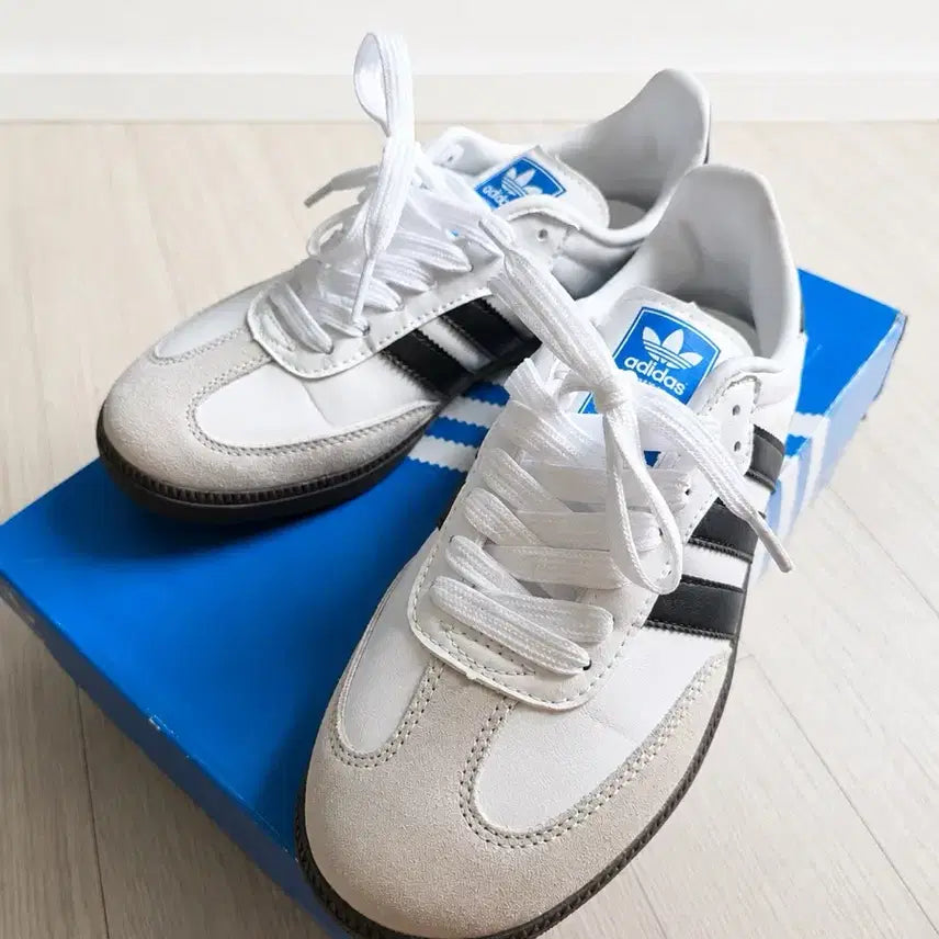 [BUNJANG] Adidas Samba Sneakers White Black 235mm / 아디다스 삼바 스니커즈 화이트 블랙 235mm