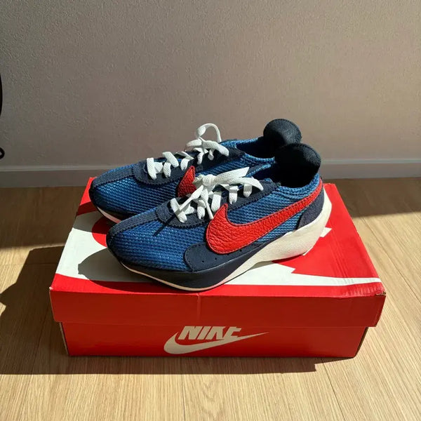 [BUNJANG] Nike Moon Racer (Size 230) / [230] 나이키 문레이서