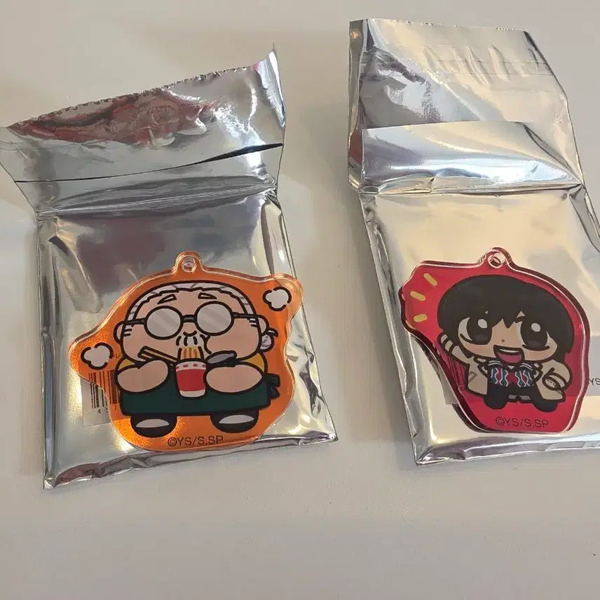 [BUNJANG] Sakamoto Days Sakamoto Nagumo Acrylic Keychain & Can Badge Bundle Set / 사카모토 데이즈 사카모토 나구모 아크릴 키링 캔뱃지 일괄