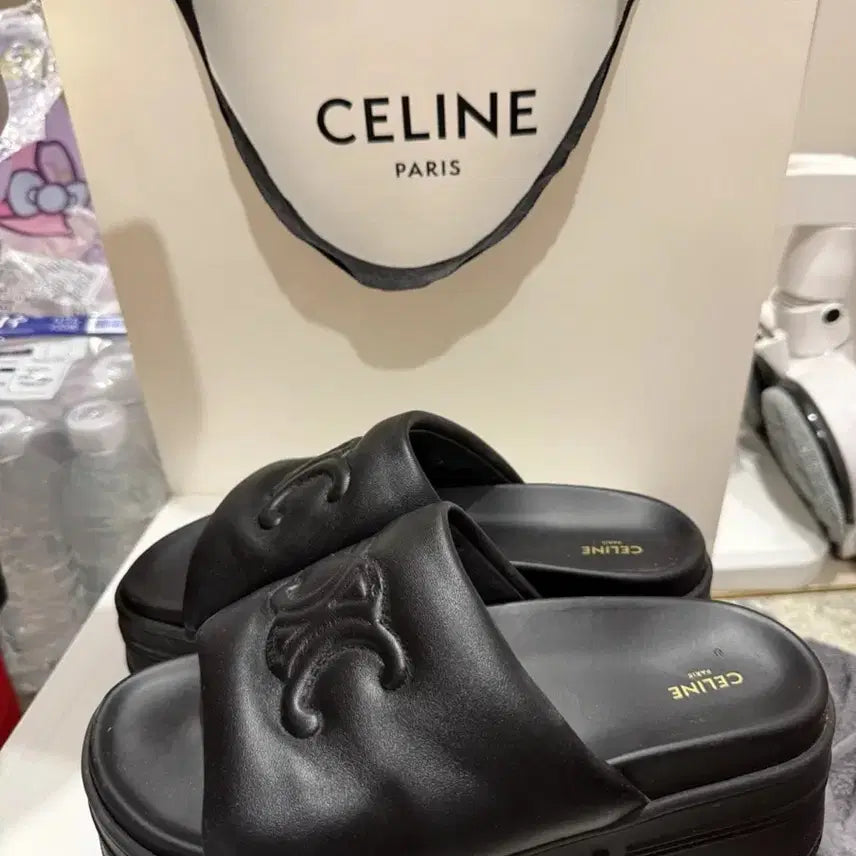 [BUNJANG] Celine Triomphe Block Slides / 셀린느 트리옹프 블록 슬라이드