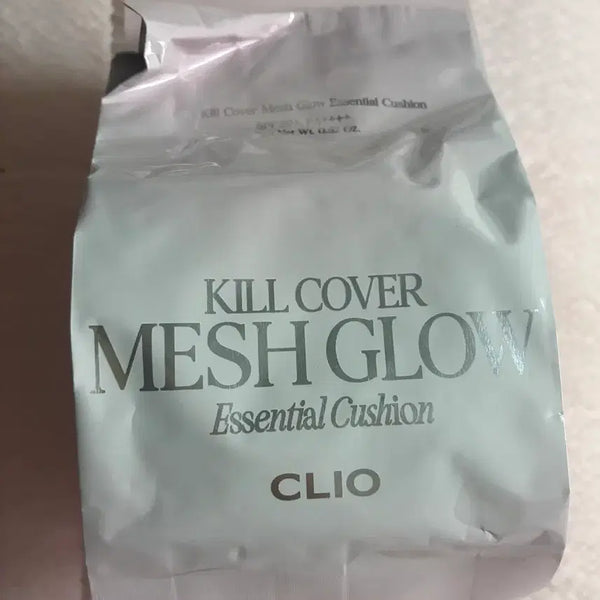 [BUNJANG] Clio Glow Essential Cushion (Case + Refill) - 19C Light / 클리오 글로우 에센셜 쿠션 본품 + 리필 19c 라이트