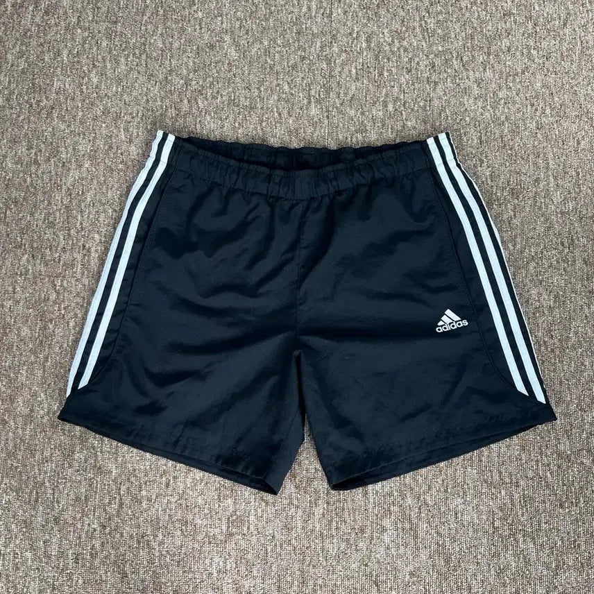 [BUNJANG] Adidas Three-Stripes Training Shorts Black 105 / 아디다스 삼선 트레이닝 숏팬츠 블랙 105