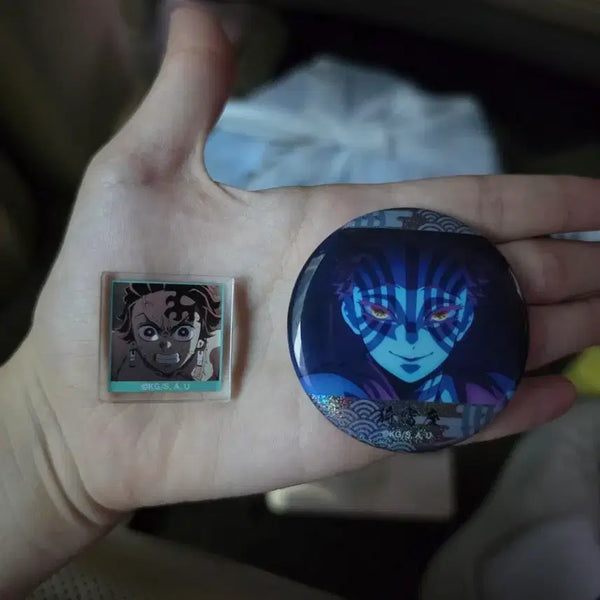 [BUNJANG] Akaza Can Badge & Tanjiro Acrylic Block Set / 아카자 캔뱃지 / 탄지로 아크릴 블록 팔아요.