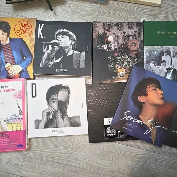 [BUNJANG] Shinhwa Complete Album & DVD Bundle Set (Shin Hye Sung, Jun Jin, Kim Dong Wan, Eric, Lee Min Woo, Andy Solo Albums & Concert DVDs) / 전체일괄 바로결제0] 신화 앨범 DVD 모음 신혜성 전진 김동완 에릭 이민우 앤디 솔로앨범 콘서트 딥디 SHINHWA 처분