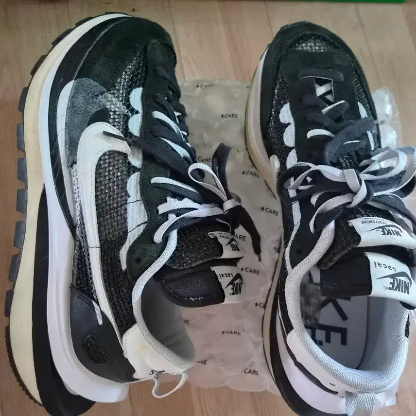 [BUNJANG] Nike x Sacai Vaporwaffle Black White 290 / 나이키 X 사카이 베이퍼와플 검흰 290