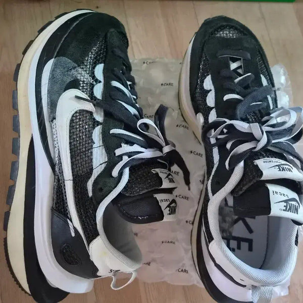 [BUNJANG] Nike x Sacai Vaporwaffle Black White 290 / 나이키 X 사카이 베이퍼와플 검흰 290