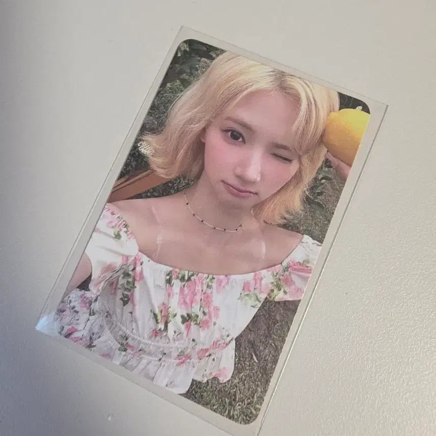 [BUNJANG] HATSU KOI JIWU Lemonade Sticker Version Photocard / 하투하 하츠투하츠 지우 레몬탱 스티커 앨범 포카 양도