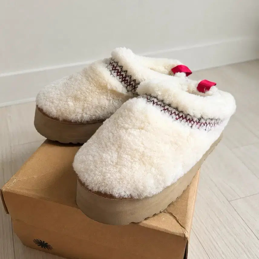 [BUNJANG] UGG Sheepskin Mule Slippers 240mm Ivory / 어그 240mm 뮬 양털 슬리퍼 아이보리
