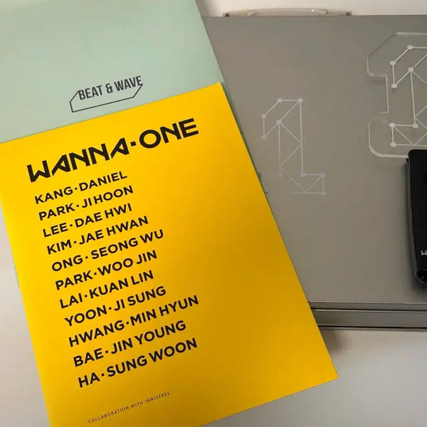 [BUNJANG] Wanna One Official Goods Bundle Set Season's Greetings Park Jihoon Ong Seongwu Hwang Minhyun Kim Jaehwan / 워너원 공식굿즈 일괄 양도 시즌그리팅 박지훈 옹성우 황민현 김재환