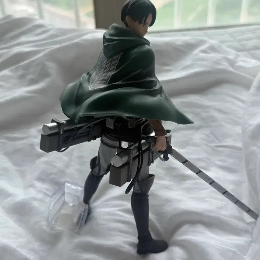 [BUNJANG] Attack on Titan Levi B Prize Figure / 진격의거인 리바이 b상 피규어