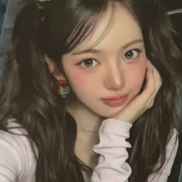 [BUNJANG] Kiki Sui Withmuu Fansign Photocard Pigtails / 키키 수이 위드뮤 팬싸 포카 양갈래