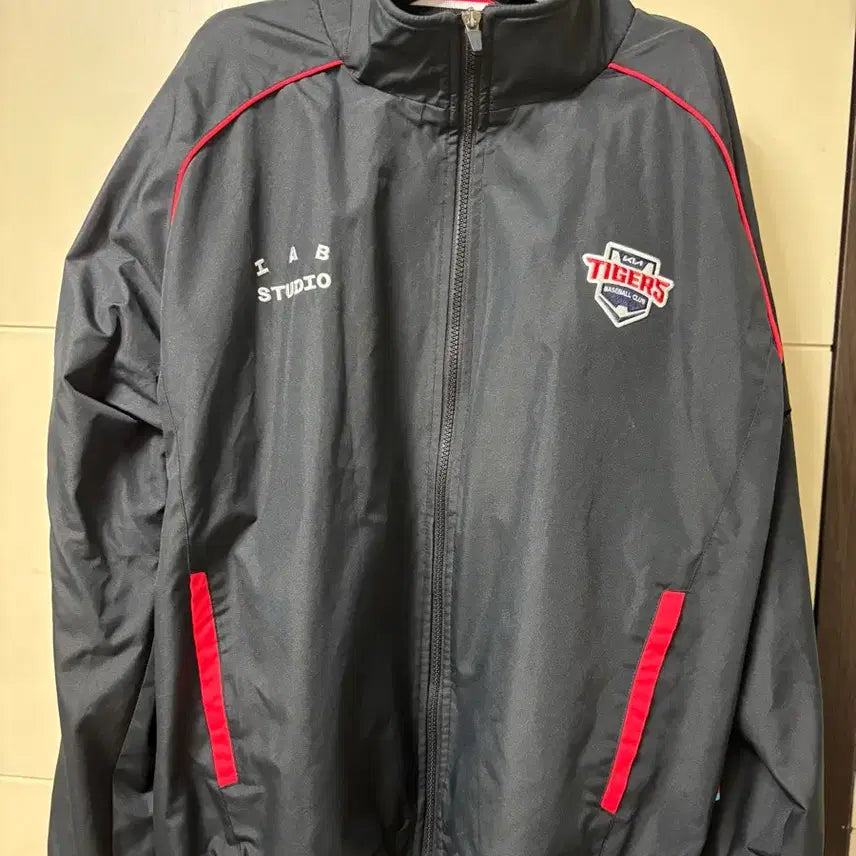 [BUNJANG] Kia Tigers 2024 Spring/Autumn Jumper / 기아 타이거즈 24 춘추점퍼
