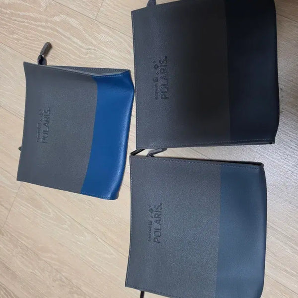 [BUNJANG] United Airlines Pouch 3-Set / 유나이티드 항공  파우치 3개 세트