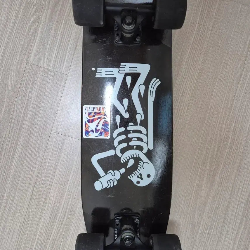 [BUNJANG] Landyachtz Skeleton Design Skateboard / 스케이트 보드