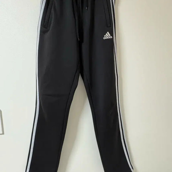 [BUNJANG] Adidas Three-Stripes Track Pants Black / 아디다스 삼선 트레이닝 바지 블랙