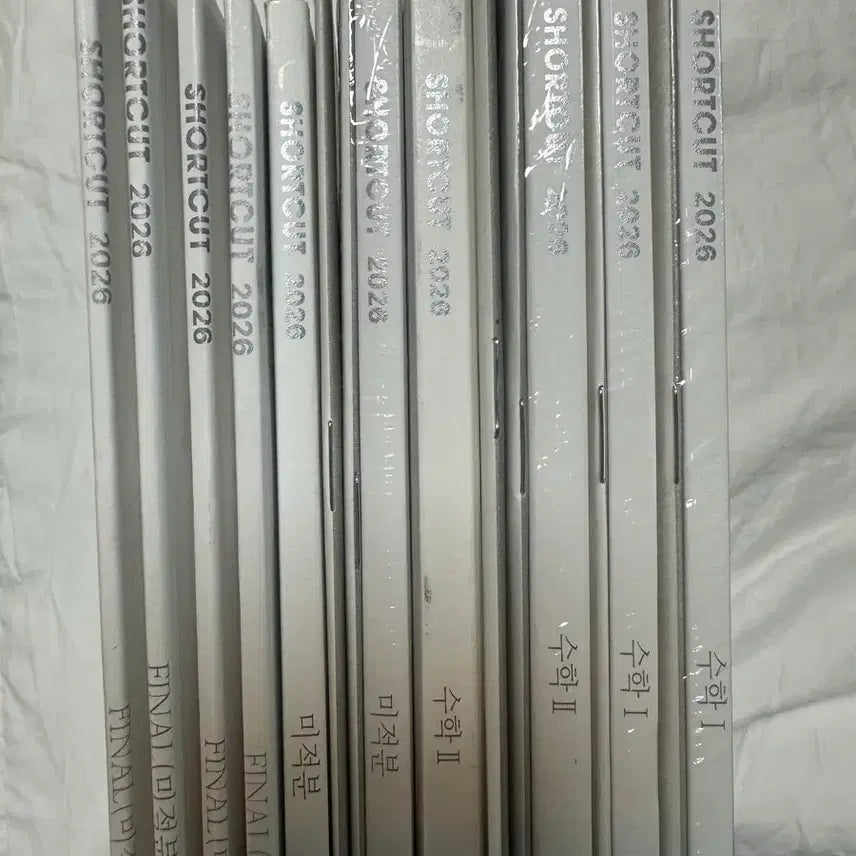 [BUNJANG] SHORTCUT 2026 Mathematics 1, 2, and Calculus Set / SHORTCUT 2026 수학1 수학2 미적분 세트