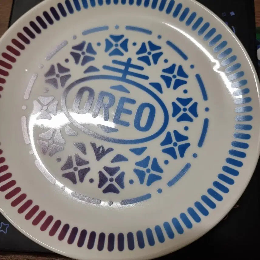 [BUNJANG] BTS Oreo Collaboration Plate & Sticker Set / bts오레오 콜라보 접시, 스티커