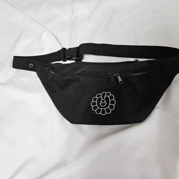 [BUNJANG] NewJeans Murakami Light Stick Bag Hip Pack Black / 뉴진스 무라카미 라이트 스틱백 힙색 블랙
