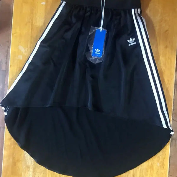 [BUNJANG] Adidas Originals Satin Three-Stripe Skirt / 아디다스 오지리널 사틴 삼선 스커트