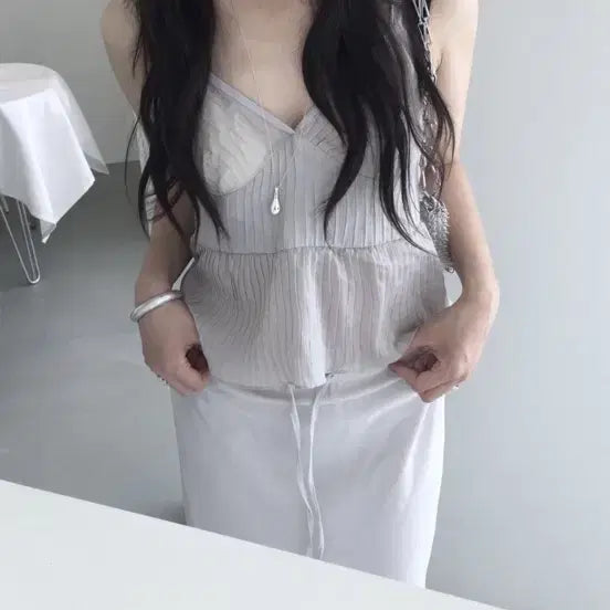 [BUNJANG] Here b4 Rose Blouse / Here b4 히어비포 rose blouse