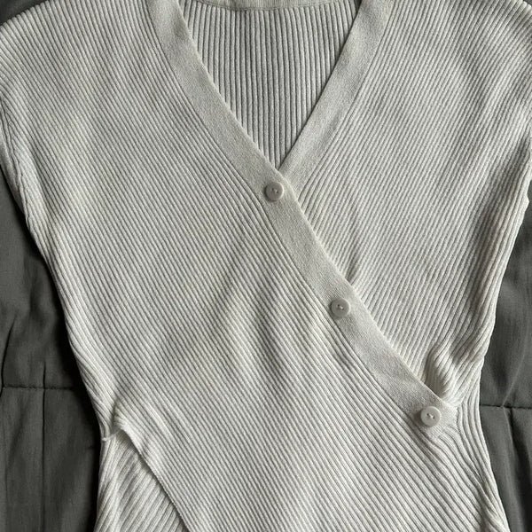 [BUNJANG] White Ribbed Knit Sleeveless Top / 화이트 랩 니트 민소매 나시