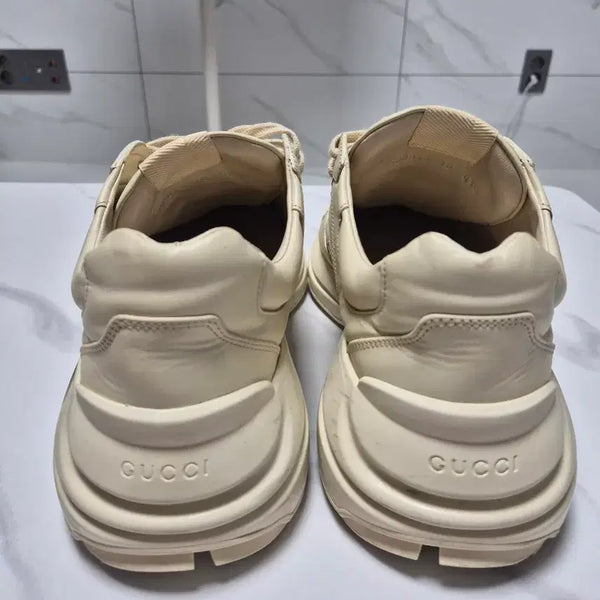 [BUNJANG] Gucci Rhyton Sneakers / 구찌라이톤