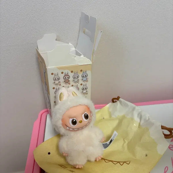 [BUNJANG] Labubu Pinful Love A / (정품) 라부부 핀포러브 A