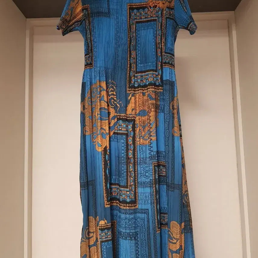 [BUNJANG] Pleated Pattern Long Dress / 플리츠 패턴 롱원피스