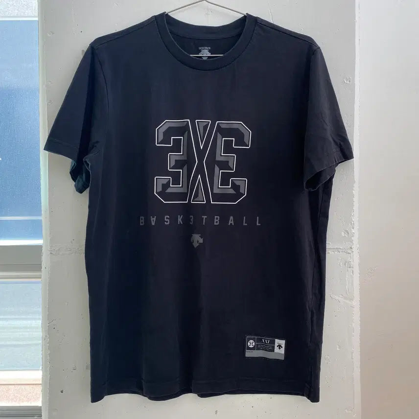[BUNJANG] Descente Short Sleeve T-Shirt / (M) 데상트 반팔 티셔츠
