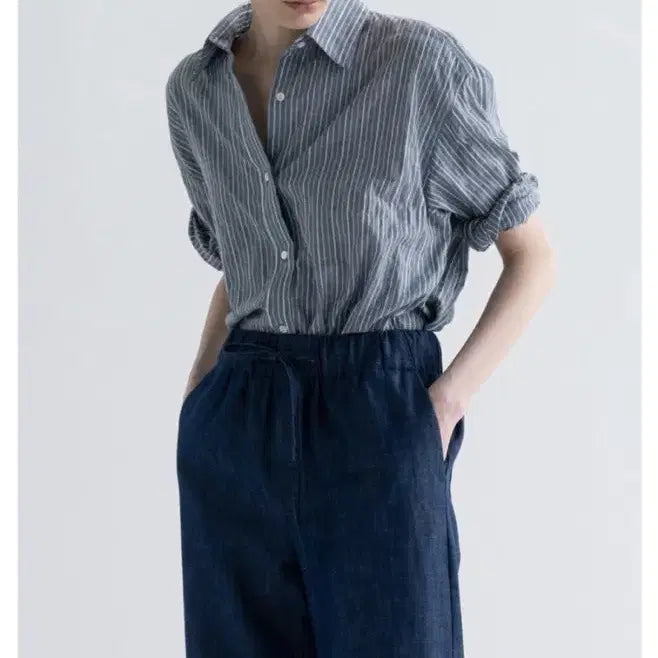 [BUNJANG] Mundal Fino Stripe Shirt Grayish Blue / 문달 Fino Stripe Shirt in Grayish Blue
