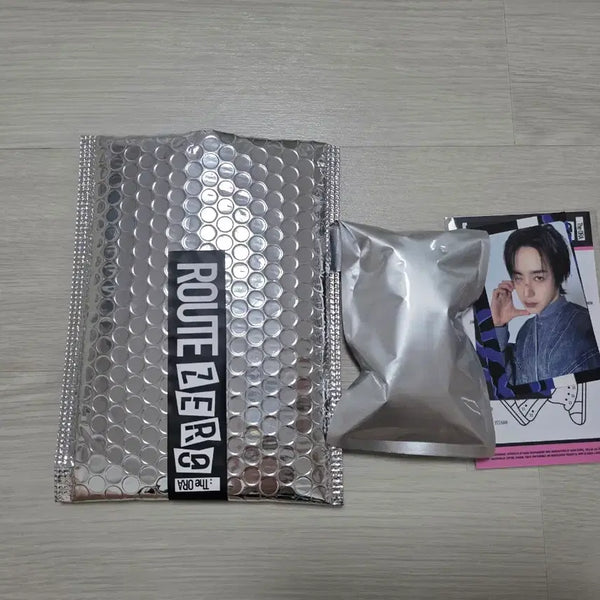 [BUNJANG]  xikers NFC Album Hunter / 싸이커스 NFC 앨범 헌터