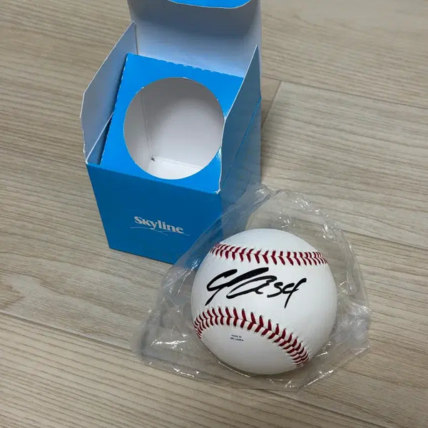 [BUNJANG] LG Twins Carlos Carrasco Signed Official Baseball / lg트윈스 카를로스 카라스코 공인구 싸인볼 판매